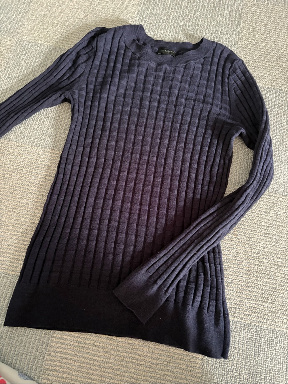Ann Taylor Ribbed Crewneck Sweater in Deep Navy